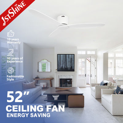Penggemar langit-langit dengan pisau kayu dan desain profil rendah 1stshine Smart ODM